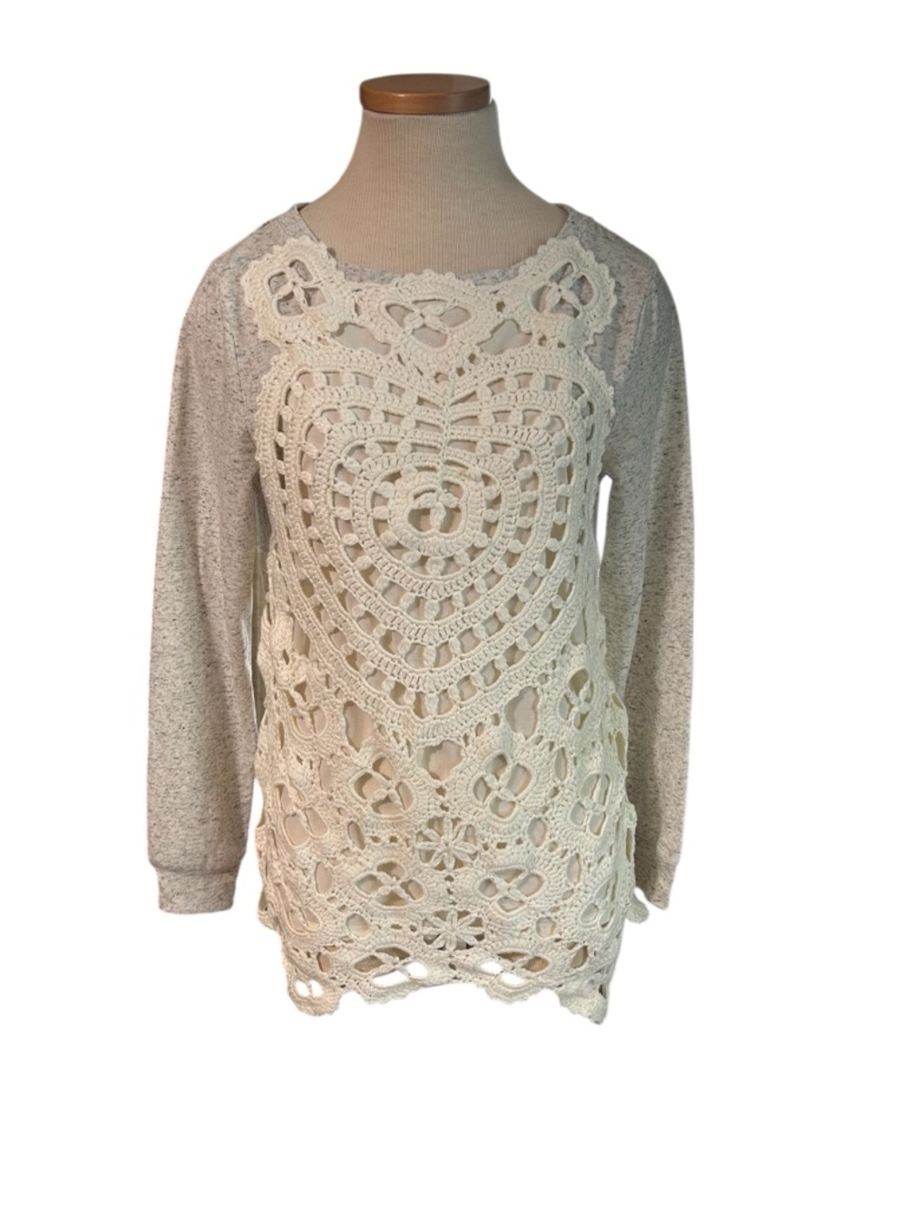 Sundance CrochetLace Overlay Top Boho Cream Gray
Long Sleeve
Medium - Picture 3 of 9